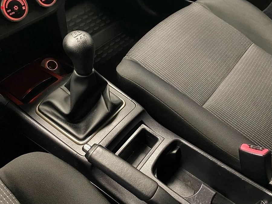 Mitsubishi Lancer, 2008г., передний привод, механика