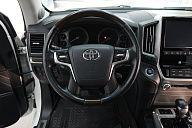 Toyota Land Cruiser, 2019г., полный привод, автомат
