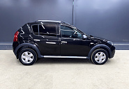 Renault Sandero, 2012г., передний привод, механика