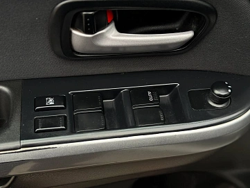 Suzuki Grand Vitara, 2013г, полный привод, механика