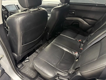 Mitsubishi Outlander, 2008г, полный привод, автомат