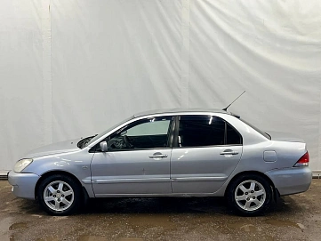 Mitsubishi Lancer, 2007г, передний привод, механика
