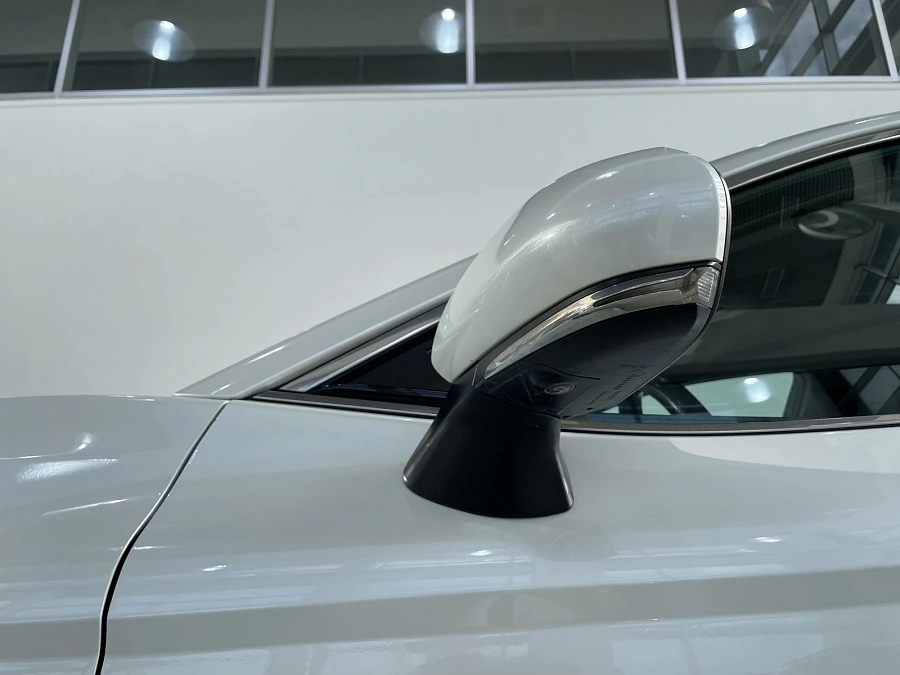 Toyota Camry, 2020г., передний привод, автомат