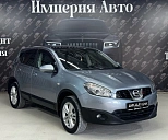 Nissan Qashqai, 2010г., передний привод, вариатор