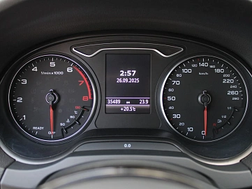 Audi A3, 2016г, передний привод, робот