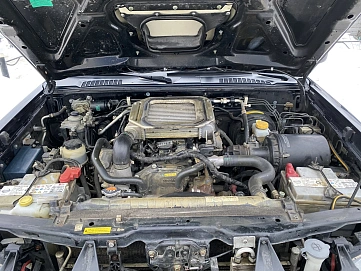 Nissan NP300, 2013г, полный привод, механика