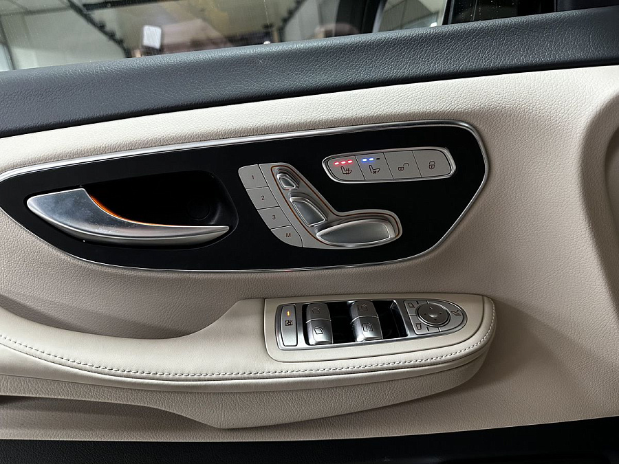 Mercedes-Benz V-Класс, 2023г., полный привод, автомат