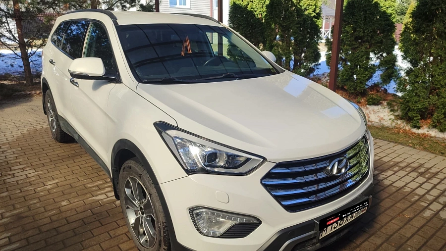 Hyundai Santa Fe, 2015г., полный привод, автомат