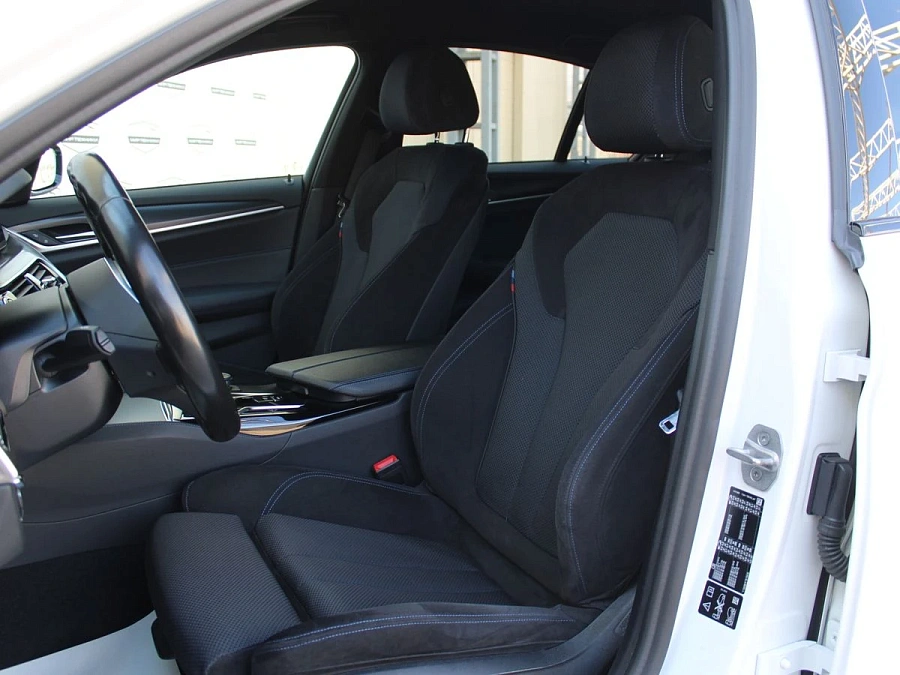 BMW , 2021г., полный привод, автомат