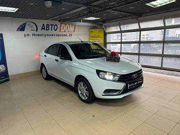 Lada (ВАЗ) Vesta, 2017г, передний привод, механика