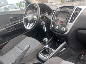 Kia Ceed, 2010г., передний привод, механика
