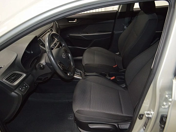 Hyundai Solaris, 2019г, передний привод, автомат