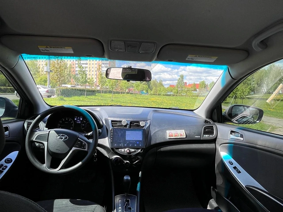 Hyundai Solaris, 2017г., передний привод, автомат