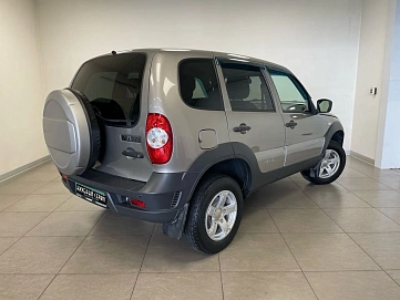 Chevrolet Niva, 2018г, передний привод, механика