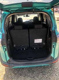 Toyota Sienta, 2018г, передний привод, вариатор