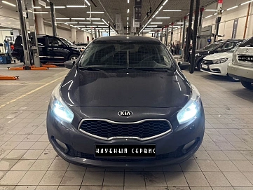 Kia Ceed, 2013г, передний привод, автомат