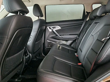 Geely Atlas, 2019г, передний привод, автомат