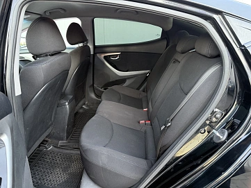 Hyundai Elantra, 2013г, передний привод, автомат