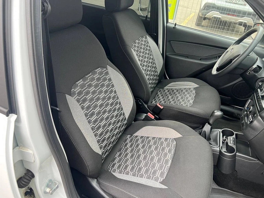 Lada (ВАЗ) Granta, 2023г., передний привод, механика