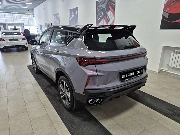 Geely Coolray, 2024г, передний привод, робот