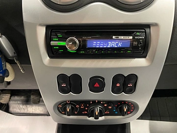 Renault Logan, 2012г, передний привод, механика