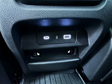 Geely Tugella, 2023г, полный привод, автомат