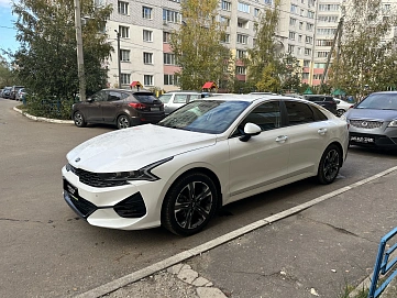 Kia K5, 2021г, передний привод, автомат