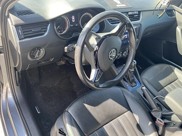Skoda Octavia, 2018г, передний привод, робот