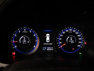 Hyundai i40, 2013г., передний привод, автомат