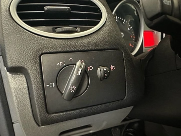 Ford Focus, 2008г, передний привод, механика