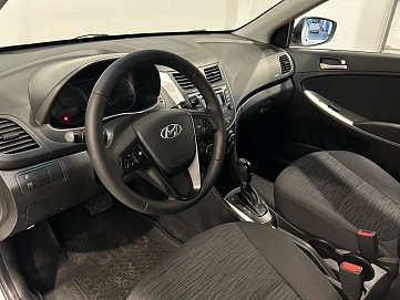 Hyundai Solaris, 2016г, передний привод, автомат