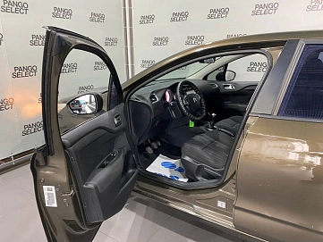 Citroen C4, 2012г, передний привод, механика