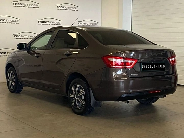Lada (ВАЗ) Vesta, 2019г, передний привод, механика