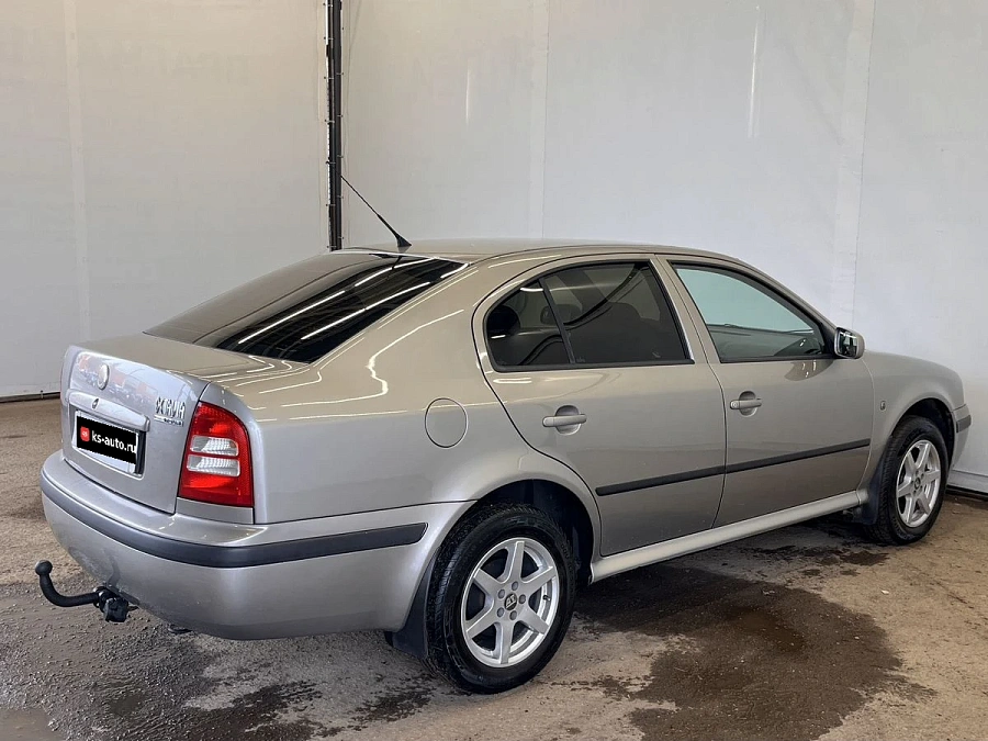 Skoda Octavia, 2008г., передний привод, механика