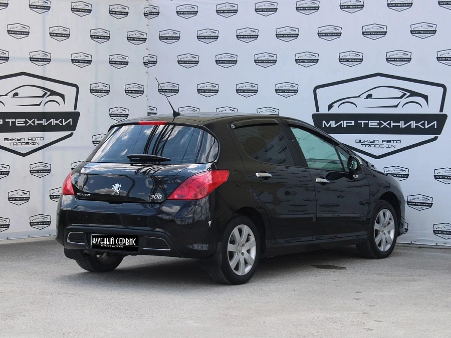 Peugeot 308, 2009г., передний привод, автомат