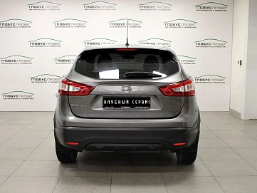 Nissan Qashqai, 2016г, передний привод, механика