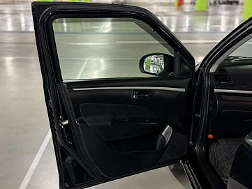 Suzuki Swift, 2014г, передний привод, вариатор