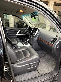 Toyota Land Cruiser, 2016г, полный привод, автомат