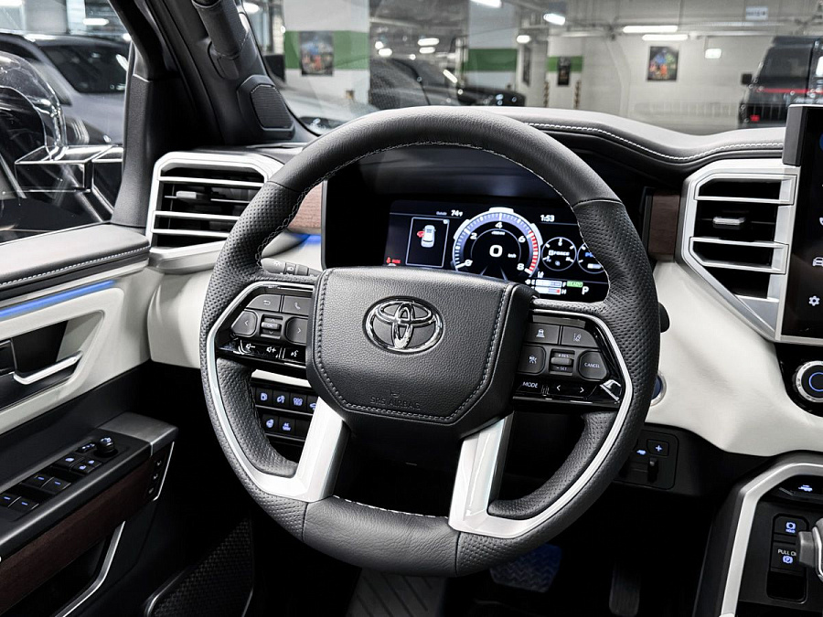Toyota Sequoia, 2024г., полный привод, автомат