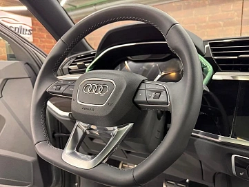 Audi Q3, 2025г, полный привод, робот