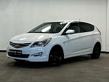 Hyundai Solaris, 2015г, передний привод, автомат
