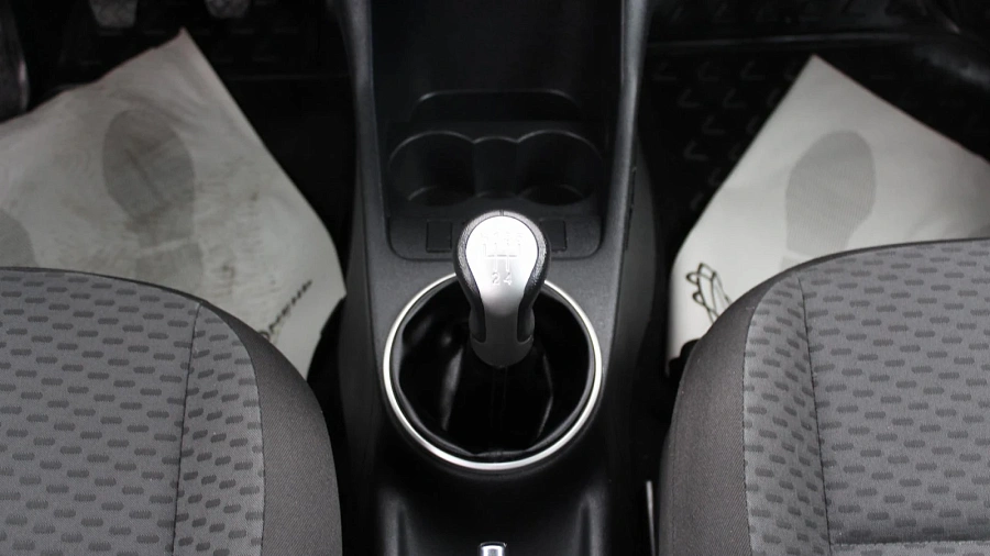 Skoda Fabia, 2011г., передний привод, механика