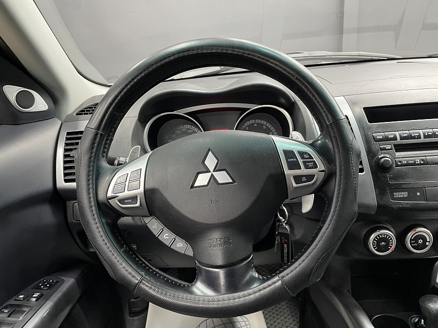 Mitsubishi Outlander, 2007г., полный привод, вариатор