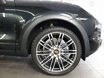 Porsche Cayenne, 2010г, полный привод, автомат