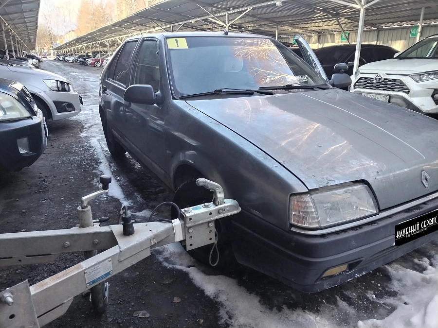Renault 19, 1990г., передний привод, механика