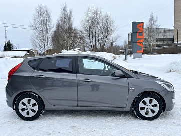 Hyundai Solaris, 2015г, передний привод, механика