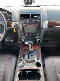 Volkswagen Touareg, 2007г, полный привод, автомат