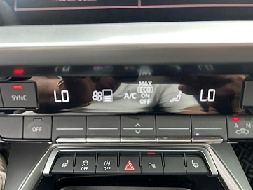 Audi A3, 2021г, передний привод, автомат