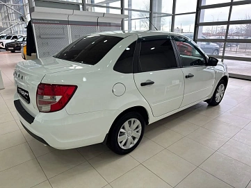 Lada (ВАЗ) Granta, 2019г, передний привод, механика