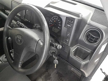 Toyota Probox, 2022г, передний привод, вариатор